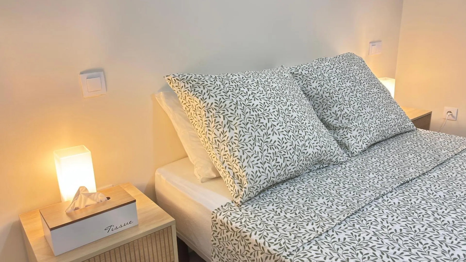 Relax In Praia In Comfort Apartment
